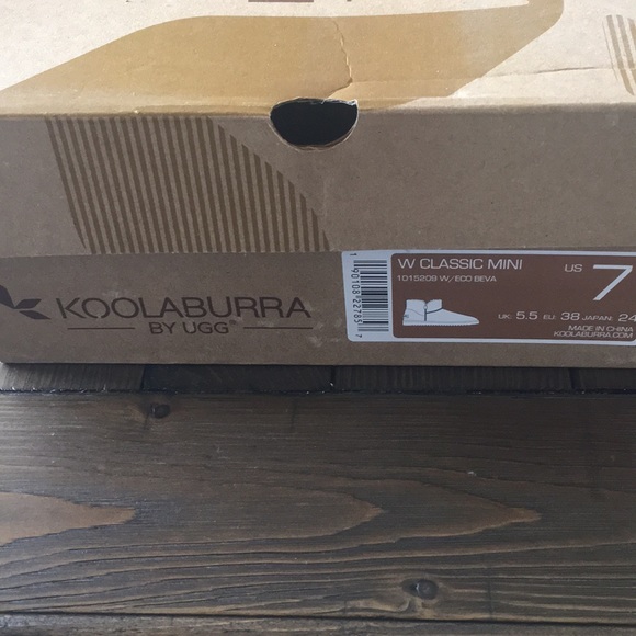 Booties - Picture 5 of 5